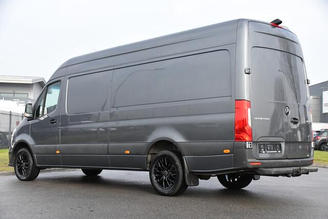 Mercedes-Benz SPRINTER 317 1.9 CDI L3H2 RWD AMG Edition Camera, Cruise, Carplay, Leder, 170pk, Multimedia, Trekhaak, LED, Uniek!