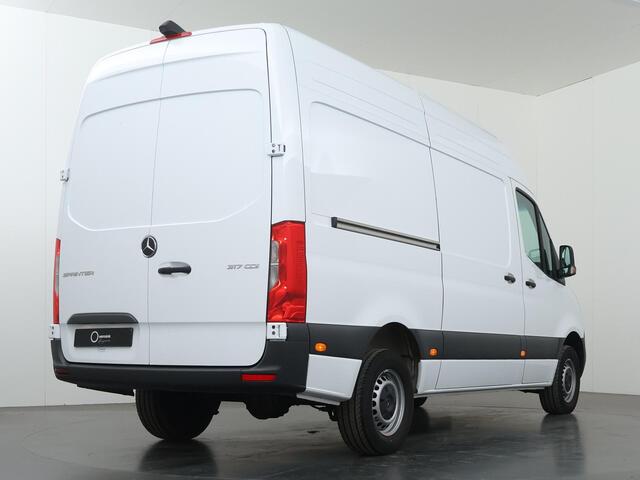 Mercedes-Benz SPRINTER 317 CDI | Aut. | L2 H2 | Pro | 3 zits | Achteruitrijcamera | Automaat | Vloer en Wand Betimmering |