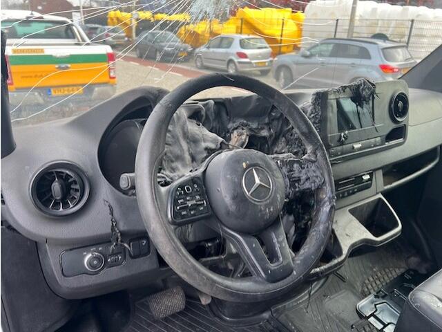 Mercedes-Benz SPRINTER 517 CDI 125KW DL AUTOM. KOFFER LAADKLEP LBW KLIMA