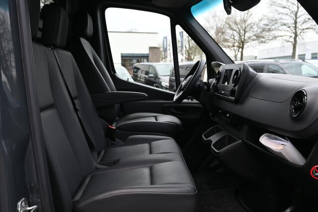 Mercedes-Benz SPRINTER 519 CDI L3H2 3500 KG trekhaak, LED, Geveerde stoel