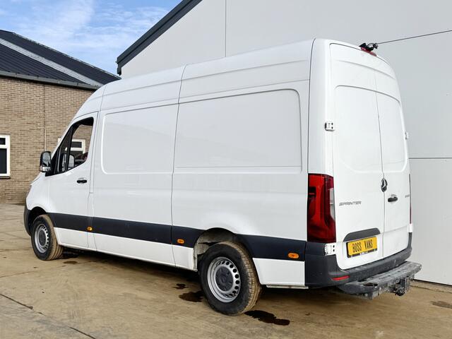 Mercedes-Benz SPRINTER 314 2.2 CDI Automaat L2H2 LED Trekhaak Climate Control Cruise Control Carplay Camera
