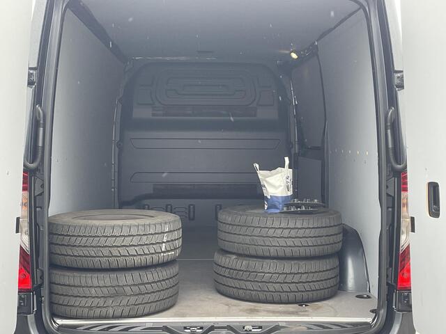 Mercedes-Benz SPRINTER 319 3.0 CDI L2H1, 360Camera, Luchtvering, 2x geveerde stoel, Grote Mbux,