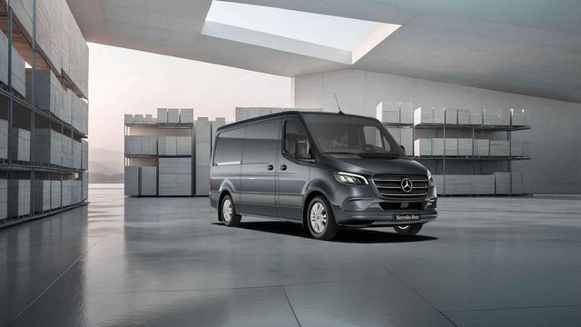 Mercedes-Benz SPRINTER 319 CDI L2 H1 | Select | Distronic | 3500 KG Trekhaak | 17" Lichtmetalen Wielen | Navigatie | Parkeercamera | LED Koplampen | Certified