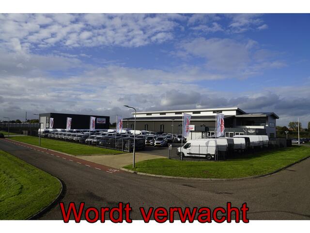 Mercedes-Benz SPRINTER 319 V6 3.0 CDI L2H1 AMG Black Edition Adaptieve Cruise, 360 Camera, Carplay, 190pk, Leder, 10,5'' Mbux, LED, Stoelverwarming, Vooruit verwarming, Uniek!