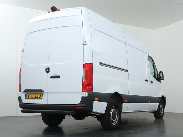 Mercedes-Benz SPRINTER 317 CDI | Aut. | L2 H2 | Aut. | Navigatie | 2-zits | Opstaptrede | Cruise Control | Spiegelpakket| Parkeercamera | Airco | Dodehoekassistent | Certified