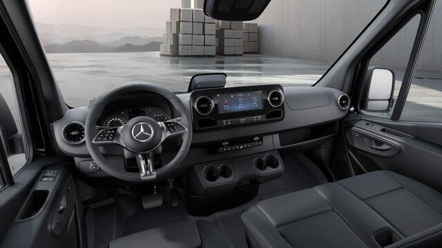 Mercedes-Benz SPRINTER 317 CDI L2 H2 Pro | 3 zits | Stoelverwarming | Achteruitrijcamera | Vloer en Wand betimmering |