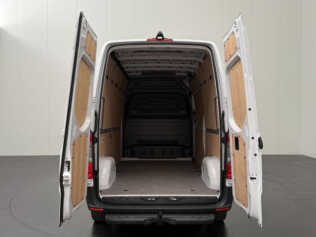 Mercedes-Benz SPRINTER 315CDi Automaat L2H2 | Led | Multimedia | Camera | Trekhaak | 3-Zits | Cruise