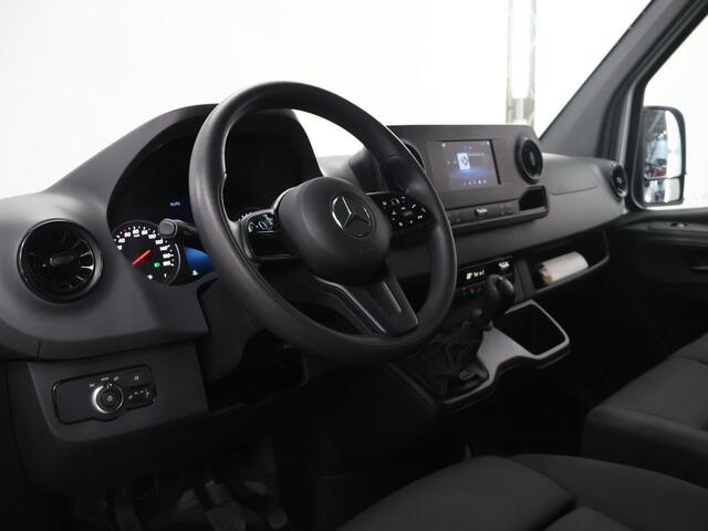 Mercedes-Benz SPRINTER 314 CDI L3 H2 | Navigatie | Achteruitrijcamera | Achteropstap | Airco | Dodehoekwaarschuwing | Geveerde Comfortstoel Bestuurder | Bijrijdersbank | Geen Schuifdeuren | Achterdeuren 270 Graden |