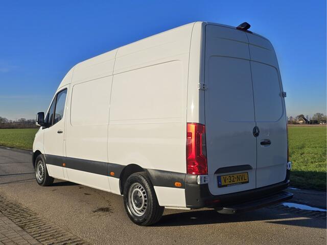Mercedes-Benz SPRINTER 315 1.9 CDI L2 H2 RWD - 150 Pk - Euro 6 - ParkeerCamera - MBUX - Airco - Cruise Control