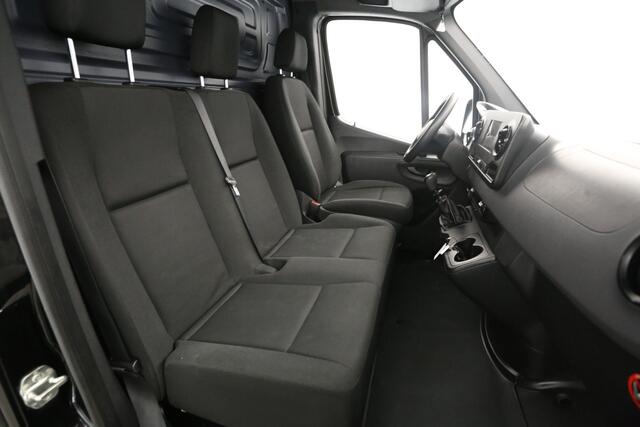 Mercedes-Benz SPRINTER 211 CDI L2H2 | Airco | 3 Zits | Camera | Trekhaak | Carplay