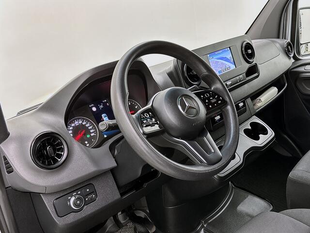 Mercedes-Benz SPRINTER 314 2.2 CDI L2H2 Automaat Inrichting Geveerde stoel Navigatie 220v omvormer Laadlift Camera