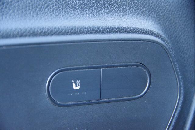 Mercedes-Benz SPRINTER 319 3.0 CDI V6 L2H1 AUT. LED, MBUX 10'', 3.5T TREKHAAK, STOELVERWARMING, CAMERA, NAVI, CRUISE, CLIMA, PARKEERSENSOREN, CARPLAY