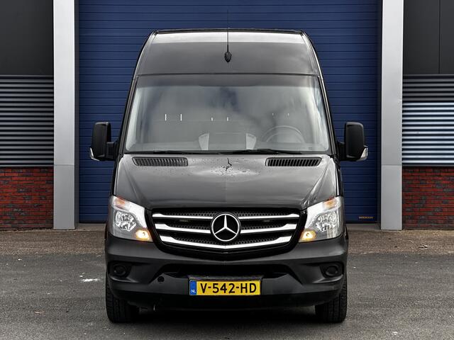 Mercedes-Benz SPRINTER 319 3.0 CDI 432/ Automaat!/ Zij-Schuifdeur Rechts/ 3-PERS/ Trekhaak/ Airco/ Cruise/ Navi/ Bluetooth/ Elek.Pakket/ C.V.Afstand.