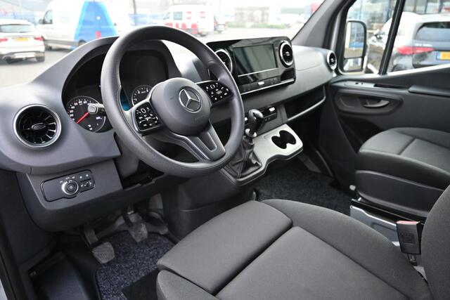 Mercedes-Benz SPRINTER 315 CDI L2H1 RWD 3500 kg Trekhaak, Werkplaats inrichting, Geveerde stoel, MBUX 10.25