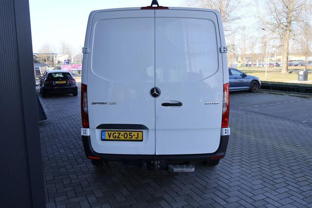 Mercedes-Benz SPRINTER 211 2.2 L1H1 *MBUX*CRUISE*TREKHAAK*CAMERA*
