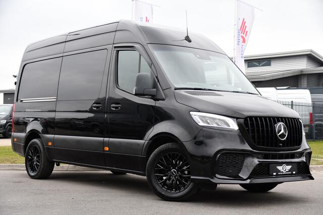 Mercedes-Benz SPRINTER 319 V6 3.0 CDI L2H2 AMG Black Edition 360 Camera, Cruise, Carplay, LED, 3500kg Trekhaak, Stoelverwarming, 190pk, Automaat,