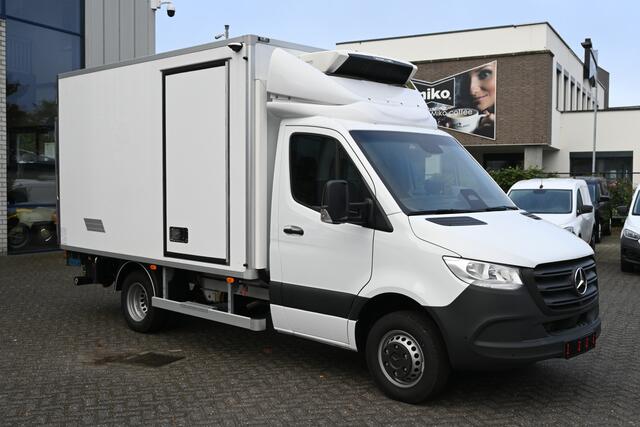Mercedes-Benz SPRINTER 517 CDI Koel-vries Bakwagen met laadklep Thermoking V500 Max D/N koeling