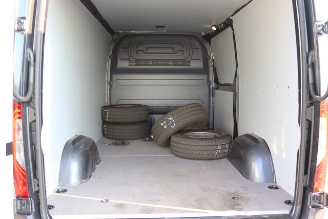 Mercedes-Benz SPRINTER 319 3.0 CDI L2H1, 360 Camera, Luchtvering, 2x geveerde stoel, Grote Mbux,