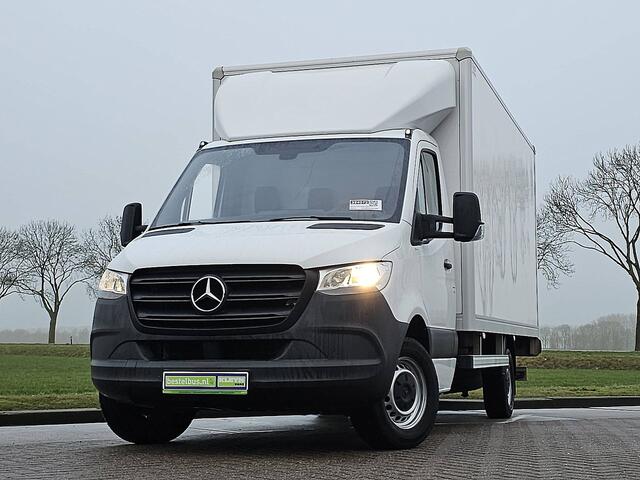 Mercedes-Benz SPRINTER 315 1.9 CDI L2H2 Bakwagen Laadklep Zijdeur Spoiler Euro6 150pk Mbux + Carplay!
