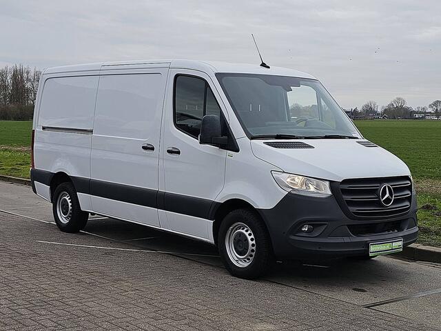 Mercedes-Benz SPRINTER 317 1.9 CDI L2H1 Navi Automaat Mbux Camera Adaptieve Cruise Airco PDC Euro6 170 PK!