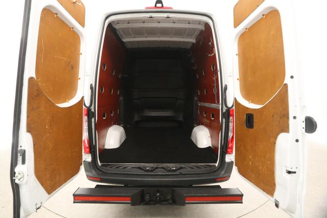Mercedes-Benz SPRINTER 2.2 CDI L2H2 | Automaat | DC | 7 Zits | Airco | Cruise | Camera | Trekhaak | Carplay