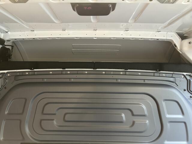 Mercedes-Benz SPRINTER 317 CDI L2 H2 Pro LED / MBUX / Navigatie / Camera / Parkeersensoren / Cruise control / Airco / 270 Graden achterdeuren