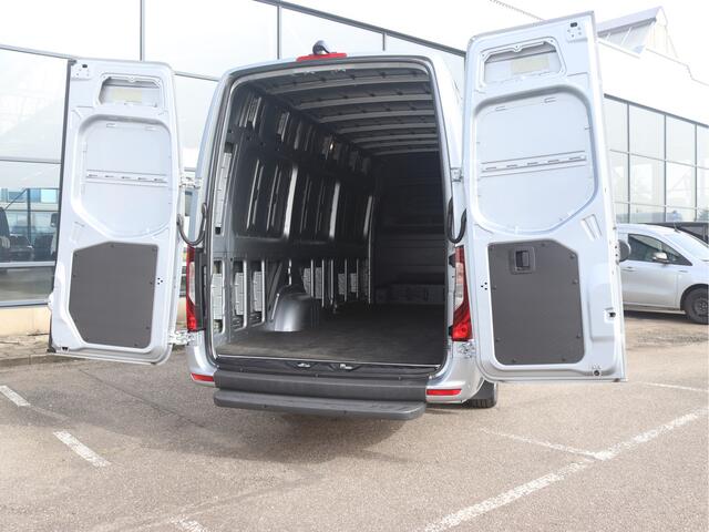 Mercedes-Benz SPRINTER 319 CDI L4H2 Select | AIRCO/DISTRONIC/NAVI/CAMERA | Certified