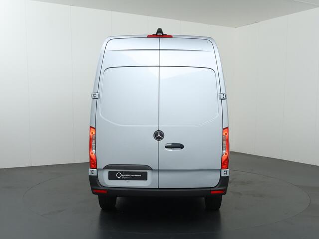Mercedes-Benz SPRINTER 317 CDI | L2 H2 | PRO | AUTOMAAT | ACHTERUITRIJCAMERA | NAVIGATIE | CRUISE CONTROL | 2X ZIJSCHUIFDEUR | BETIMMERDE LAADRUIMTE | ZILVER METALLIC | 3-ZITS | LICHT -/ REGEN SENSOR | CERTIFIED