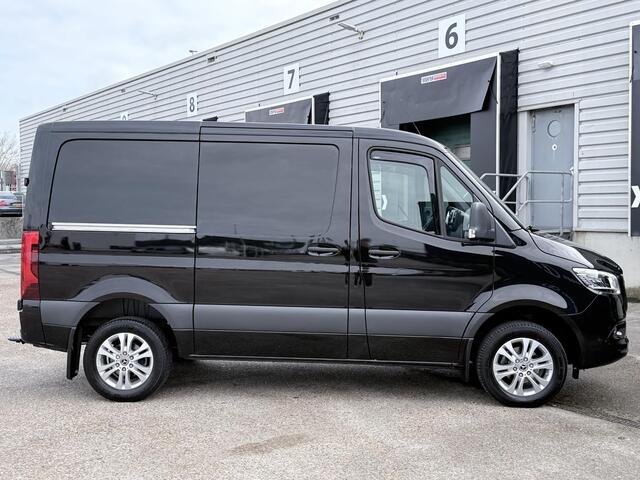 Mercedes-Benz SPRINTER 317 CDI L1/H1 | DISTRONIC + | GROOT NAVI | LEER | CHAUFFEURSSTOEL