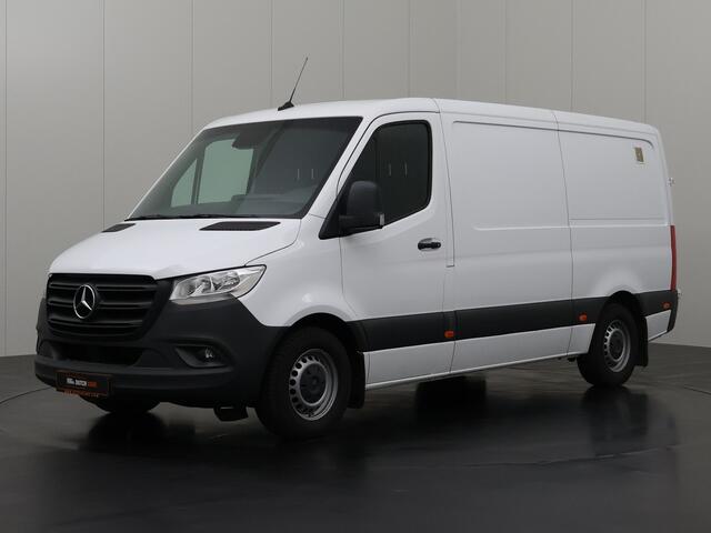 Mercedes-Benz SPRINTER 316CDi Automaat L2H1 | Kastinrichting | Navigatie | Camera | Airco | Cruise