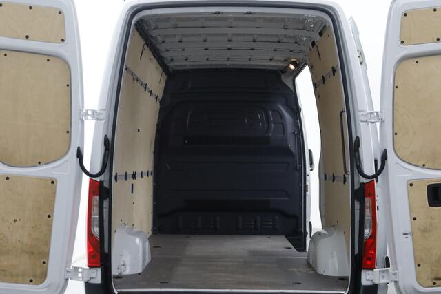 Mercedes-Benz SPRINTER 315 CDI 150pk RWD L2H2 9G Automaat Airco/Navi/Camera 01-2021