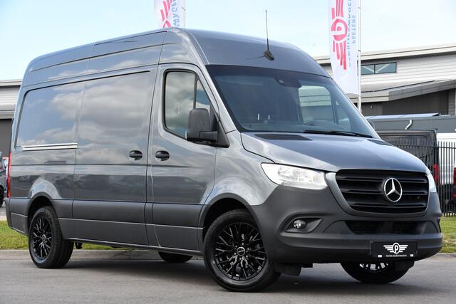 Mercedes-Benz SPRINTER 316 2.2 CDI L2H2 RWD PB Edition Camera, Cruise, 3500kg, Trekhaak, Carplay, 164pk, Stoelverarming, Multimedia, Uniek!