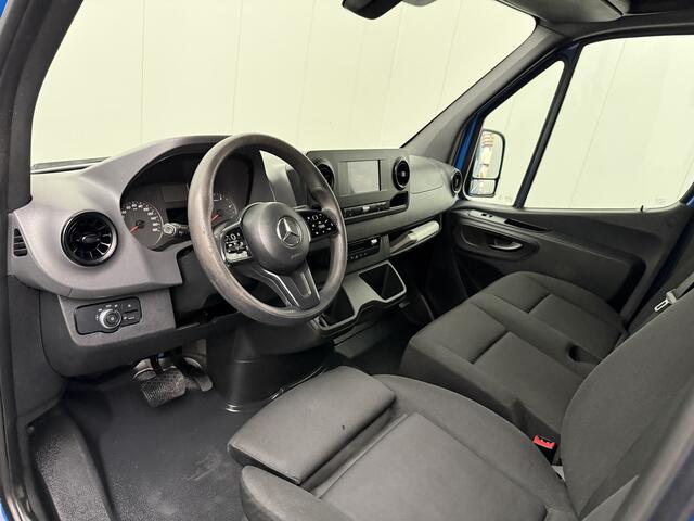 Mercedes-Benz SPRINTER 316CDI Automaat L2H2 | Led | 3500Kg Trekhaak | Navigatie | Camera | Airco | Cruise | 3-Zits
