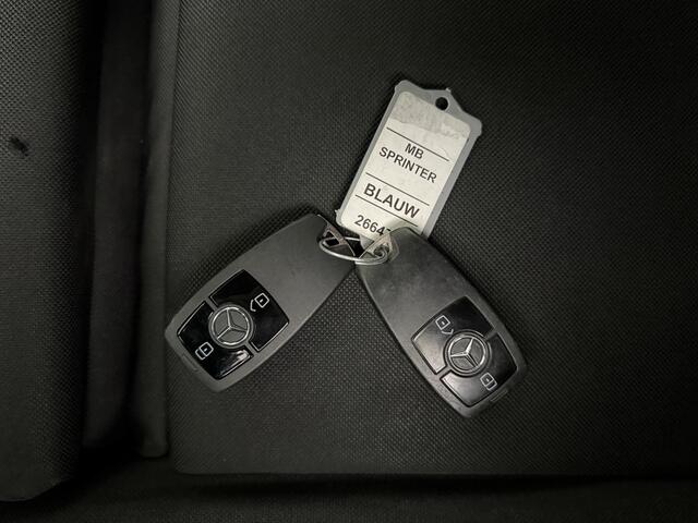 Mercedes-Benz SPRINTER 316CDI Automaat L2H2 | Led | 3500Kg Trekhaak | Navigatie | Camera | Airco | Cruise | 3-Zits