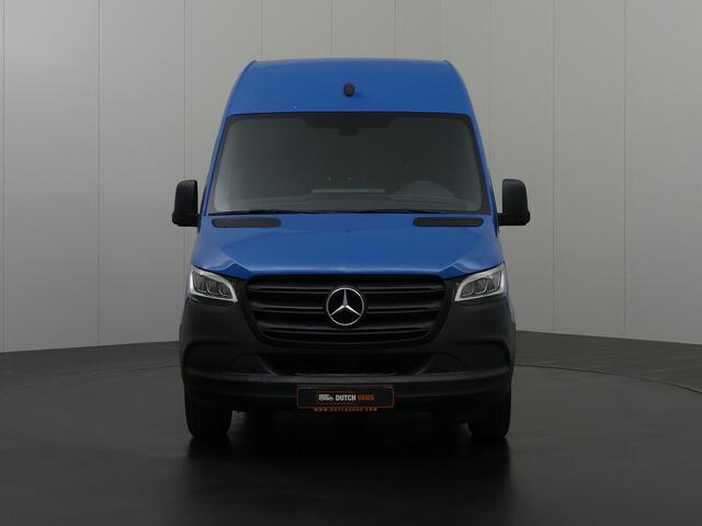 Mercedes-Benz SPRINTER 316CDI Automaat L2H2 | Led | 3500Kg Trekhaak | Navigatie | Camera | Airco | Cruise | 3-Zits
