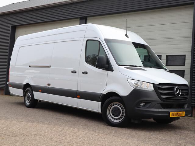 Mercedes-Benz SPRINTER 319 CDI 3.0 V6 L4H2 - Mbux - 3 Zits
