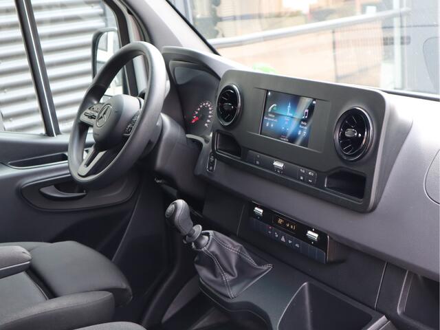 Mercedes-Benz SPRINTER 319 CDI 3.0 V6 L4H2 - Mbux - 3 Zits
