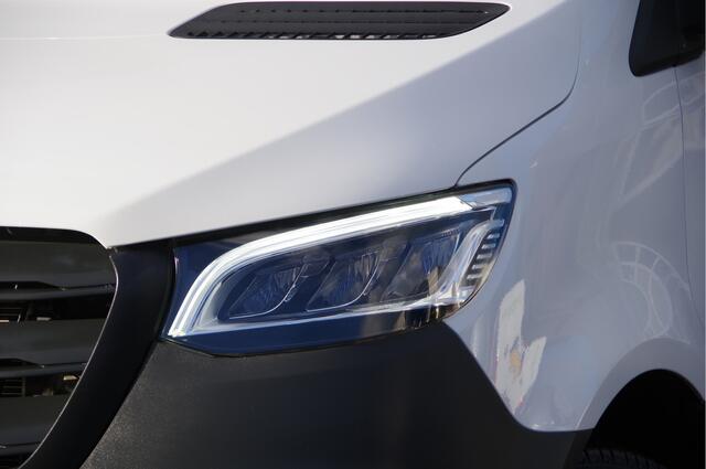 Mercedes-Benz SPRINTER 319 3.0 CDI V6 L2H1 AUT. LED, 2.8T TREKHAAK, STANDKACHEL, CAMERA, NAVI, CLIMA