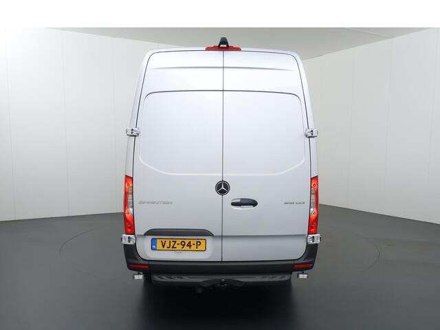 Mercedes-Benz SPRINTER 519 | Aut. | 3.0 V6 CDI | L3 H2 | Schuifdeur L+R | 3-zits | 3500 KG. AHW | Navigatie | Parkeercamera |