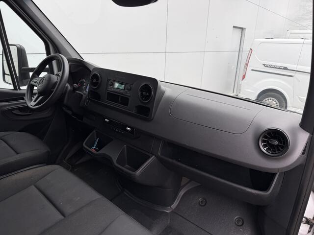 Mercedes-Benz SPRINTER 515 1.9 CDI Automaat Laadklep Climate Control Cruise Control Koffer Bakwagen Meubelbak