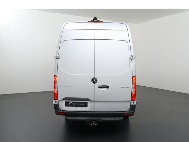 Mercedes-Benz SPRINTER 315 CDI | AUT. | L3 H2 | MBUX 7" | Dodehoekdetectie | Navigatie | Parkeercamera | Trekhaak |