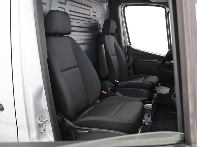 Mercedes-Benz SPRINTER 315 CDI | AUT. | L3 H2 | MBUX 7" | Dodehoekdetectie | Navigatie | Parkeercamera | Trekhaak |