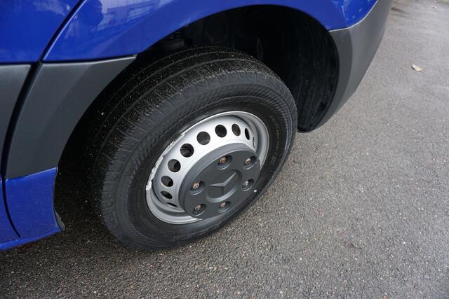 Mercedes-Benz SPRINTER 516 160pk Automaat 3500kg L2H2 Dubbellucht Trekhaak Apple Carplay Camera