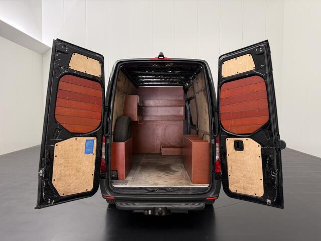Mercedes-Benz SPRINTER 314CDI L2H2 | Multimedia | Trekhaak | CAmera | 3-Zits | Airco | Cruise | Betimmering