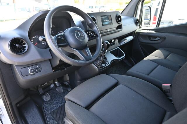 Mercedes-Benz SPRINTER 315 CDI L2H1 RWD Geveerde stoel, Camera, Trekhaak, Standkachel