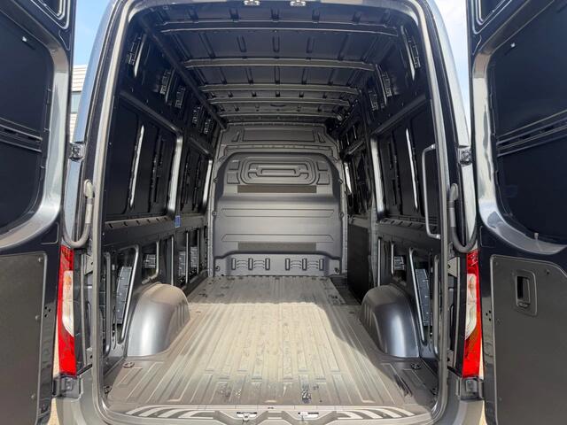 Mercedes-Benz SPRINTER 317CDI L2H2 Automaat Airco Navi Cruisecontrol LED/Xenon Nieuw BPM VRIJ