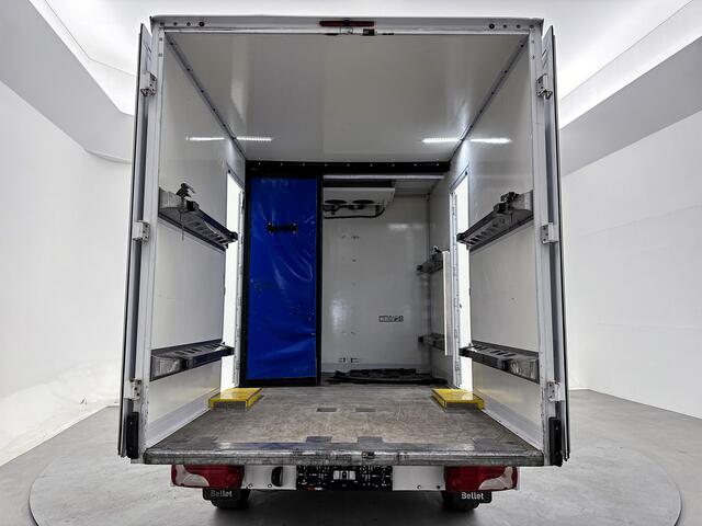 Mercedes-Benz SPRINTER 315 1.9 CDI L2 RWD Koelwagen Navigatie Carrier koeling Zijdeur L+R Camera MBUX Carplay Euro 6