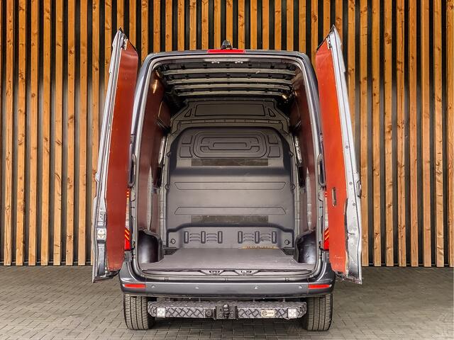 Mercedes-Benz SPRINTER 319 3.0 V6 190PK Automaat L2H2 | 2X SCHUIFDEUR | LED | MBUX | STOELVERWARMING | TREKHAAK |