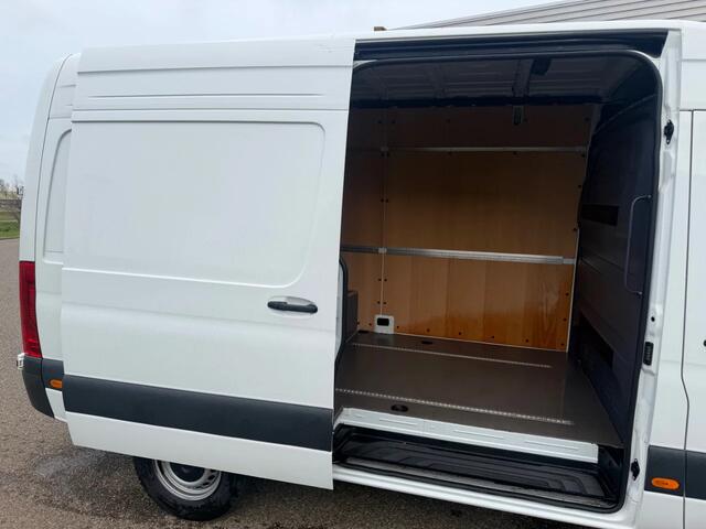 Mercedes-Benz SPRINTER 317CDI L2H2 Automaat Airco Navi Cruisecontrol EURO 6