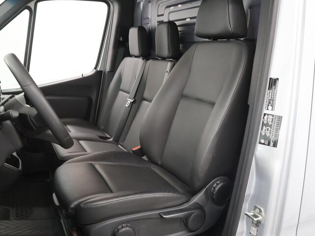 Mercedes-Benz SPRINTER 319 CDI | AUT. | L2 H2 | PRO | LED | 3500 KG AHW VOORBEREIDING | STOELVERWARMING | ACHTERUITRIJCAMERA | METALLIC | E4S SMARTPHONE INTEGRATIE | DODEHOEKDETECTIE | LICHTMETALEN VELGEN